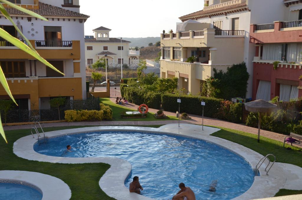 Costa Esuri Apartment Ayamonte Phòng bức ảnh