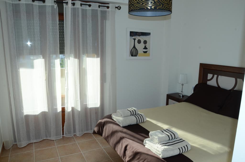 Costa Esuri Apartment Ayamonte Phòng bức ảnh